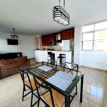 Low Cost Torreblanca Habitación en casa particular *
